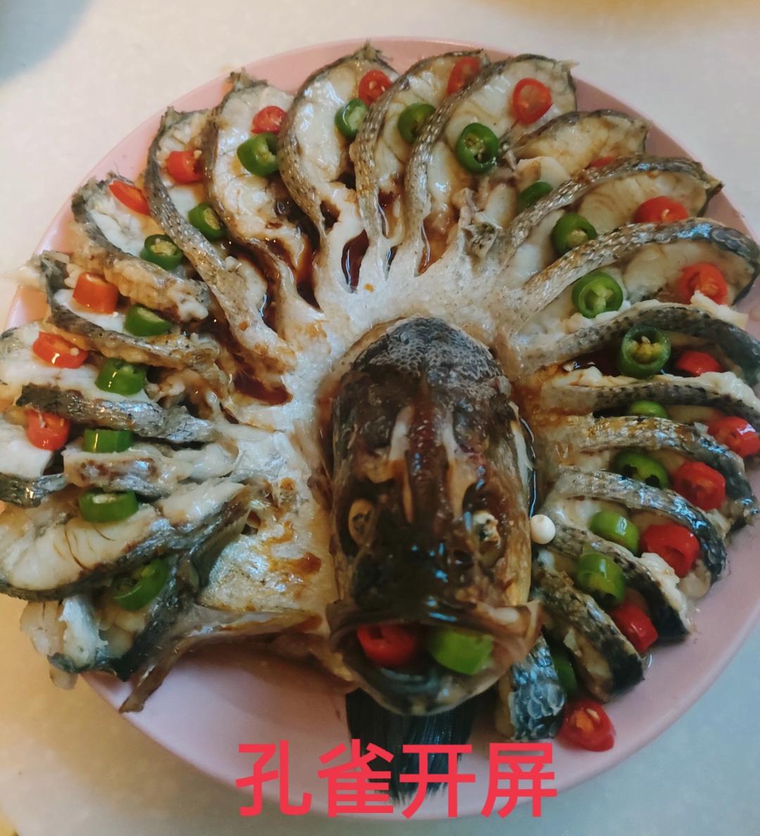 年夜饭系列之孔雀开屏清蒸鲈鱼