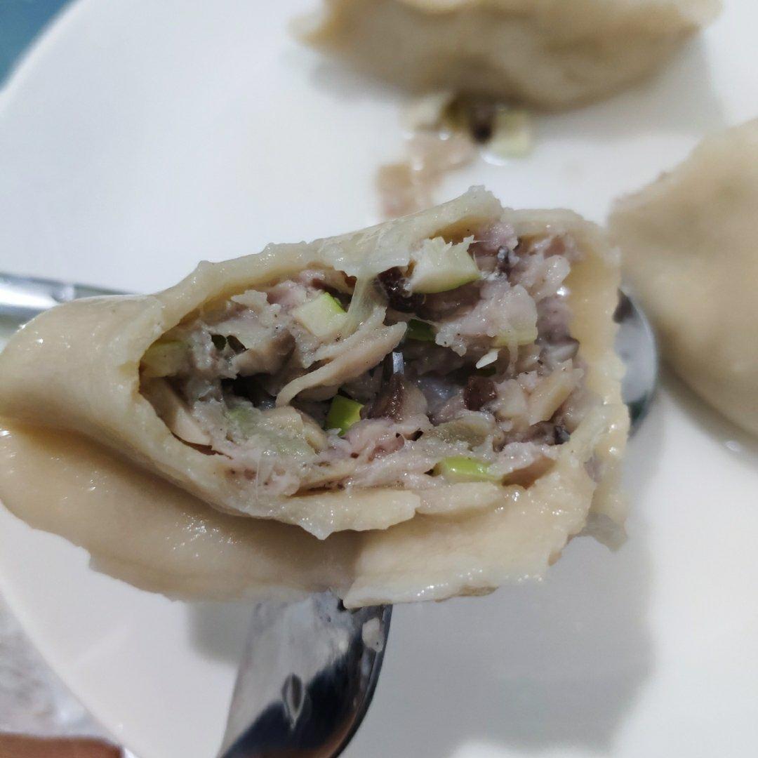 包菜猪肉水饺【附带饺子皮做法】
