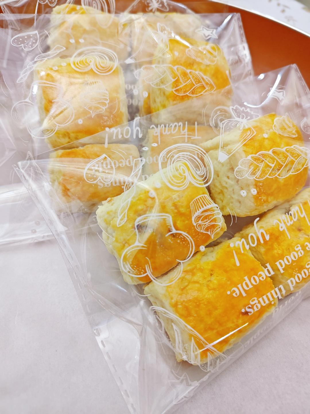 消耗淡奶油的司康