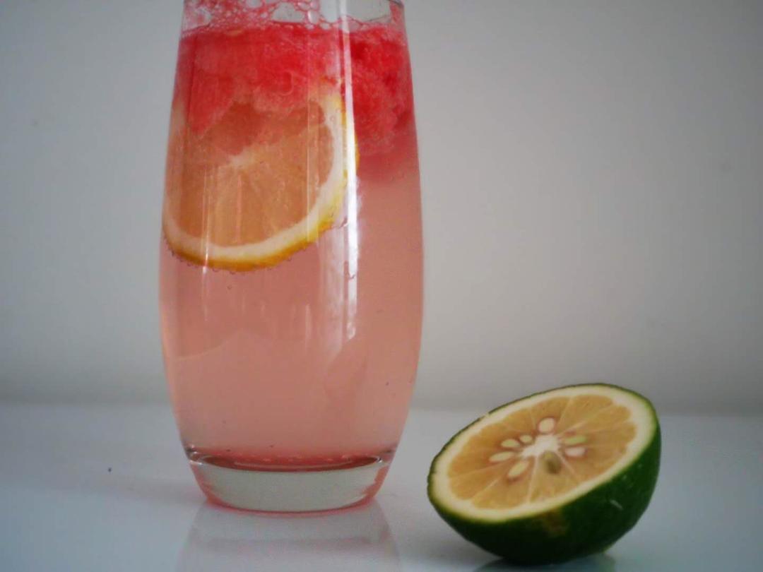 西瓜桃桃气泡水🍉