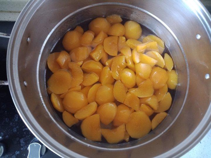 黄桃罐头