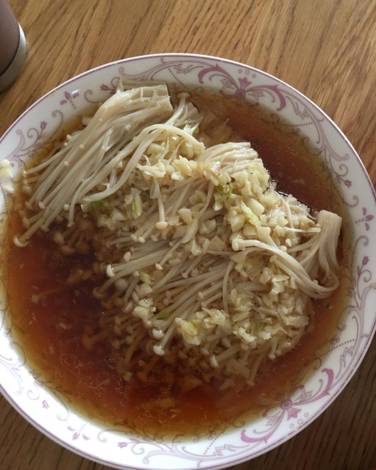 蒜蓉蒸金针菇