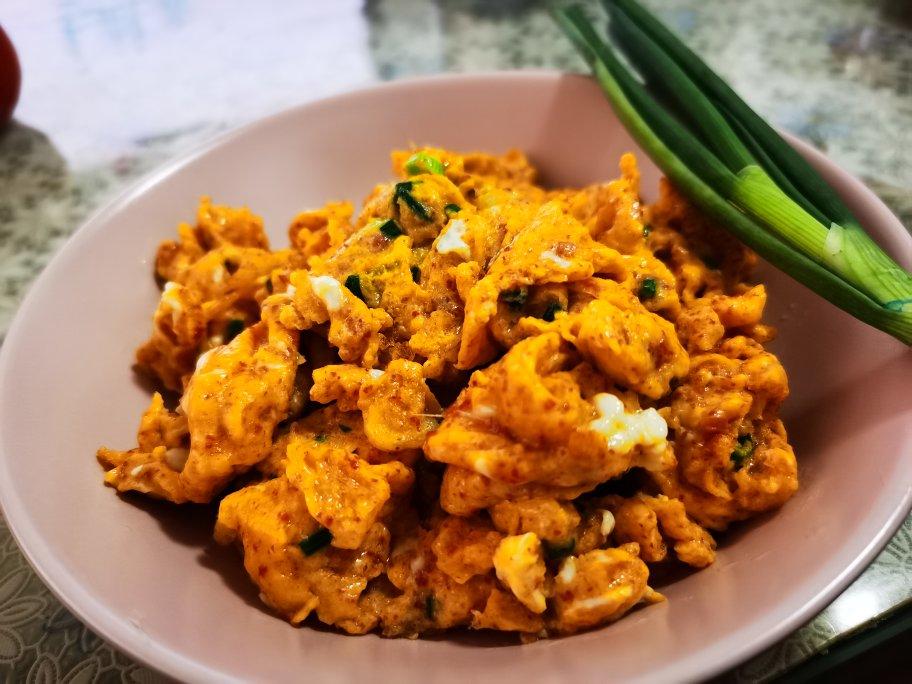 晗小喵做的虾酱炒鸡蛋