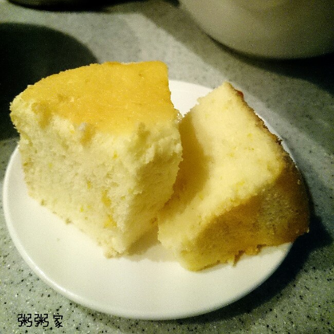 超简单完美戚风蛋糕（6寸2蛋）附打发、翻拌、脱模视频