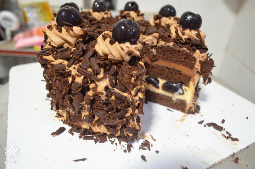 丿地瓜做的黑森林蛋糕