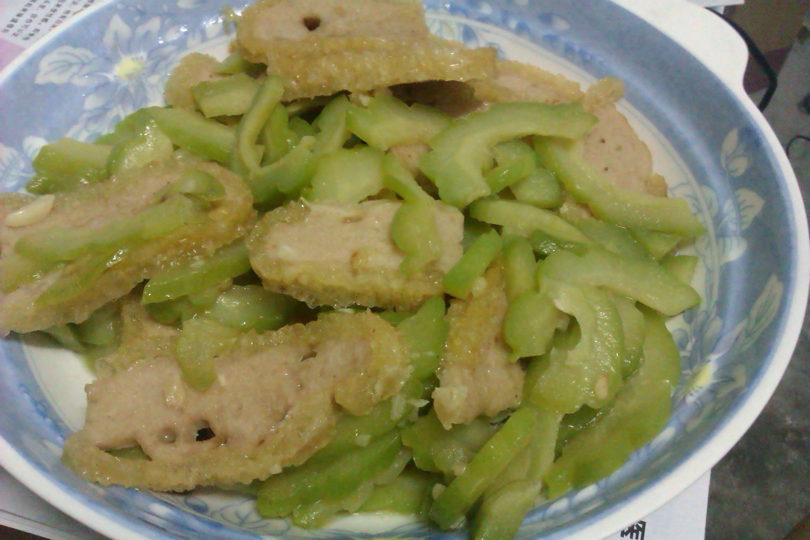 苦瓜炒肉片