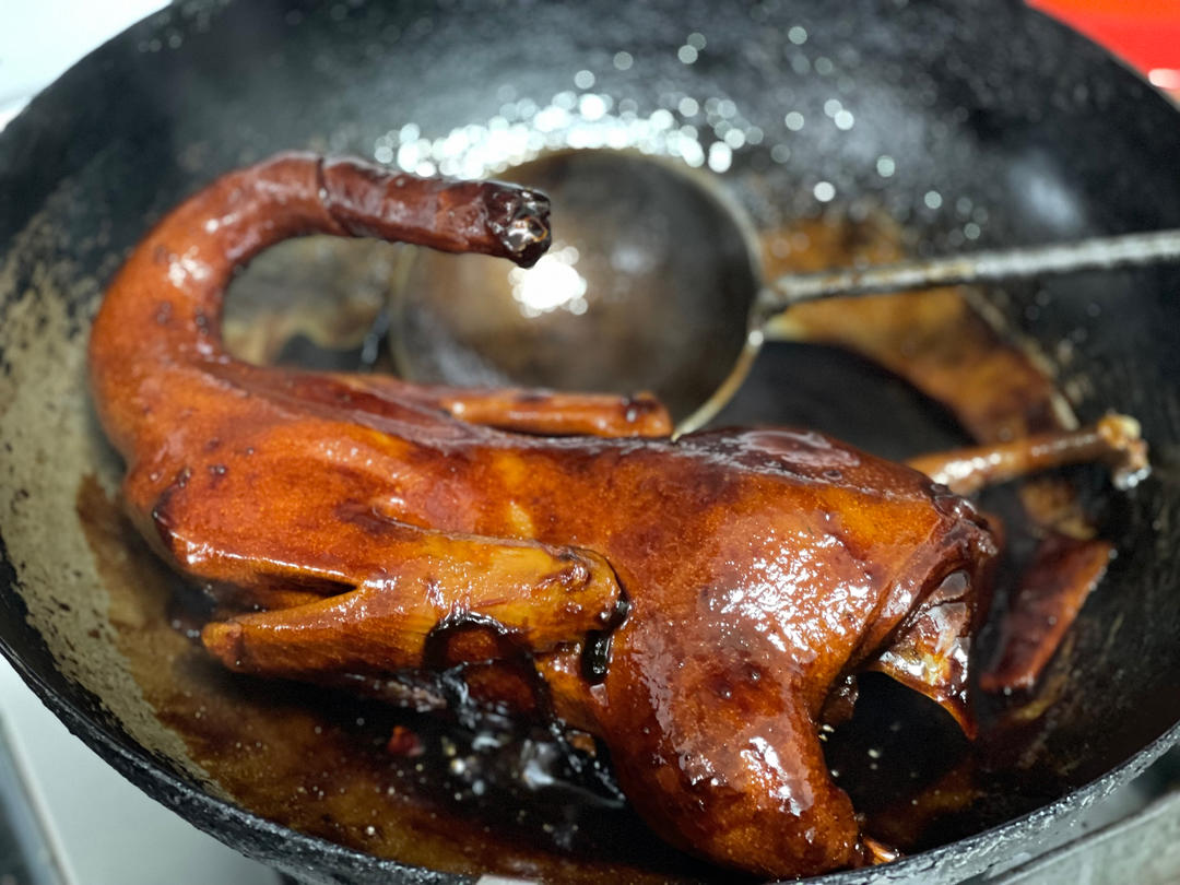 好吃到舔手指的麻油鸭、酱鸭