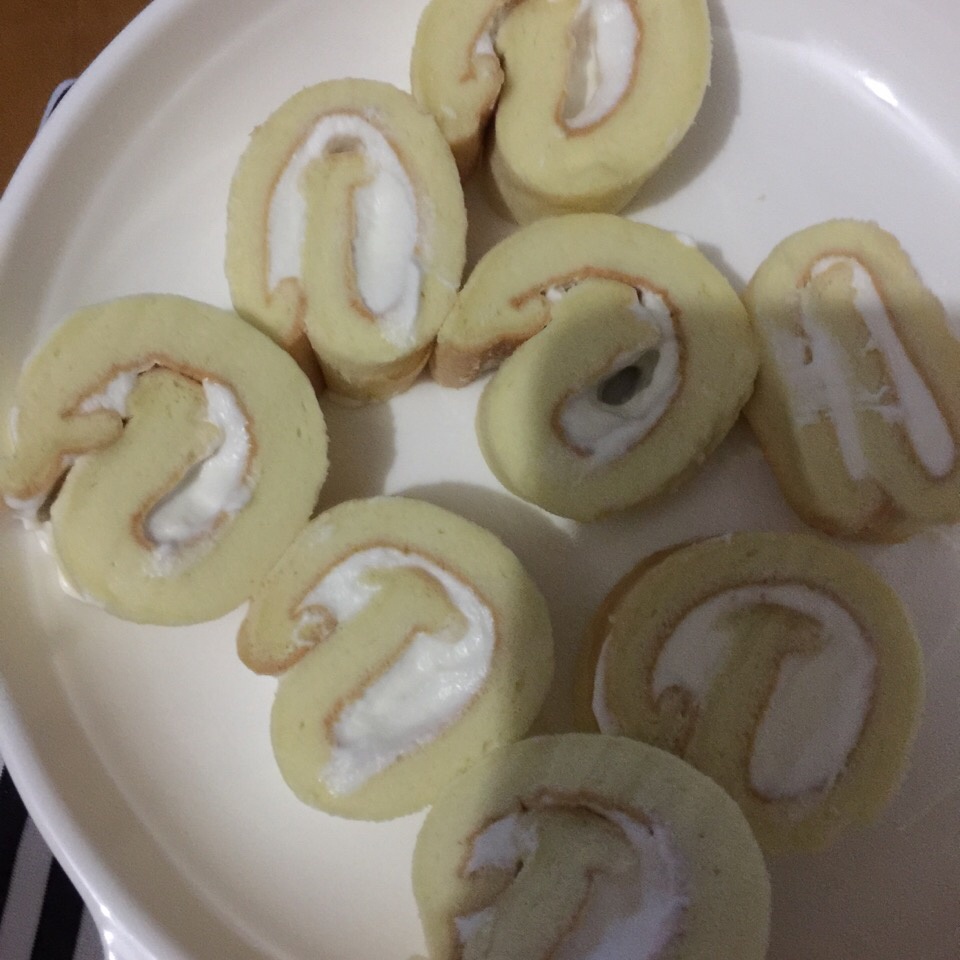 肉松戚风蛋糕卷（烤箱做蛋糕）