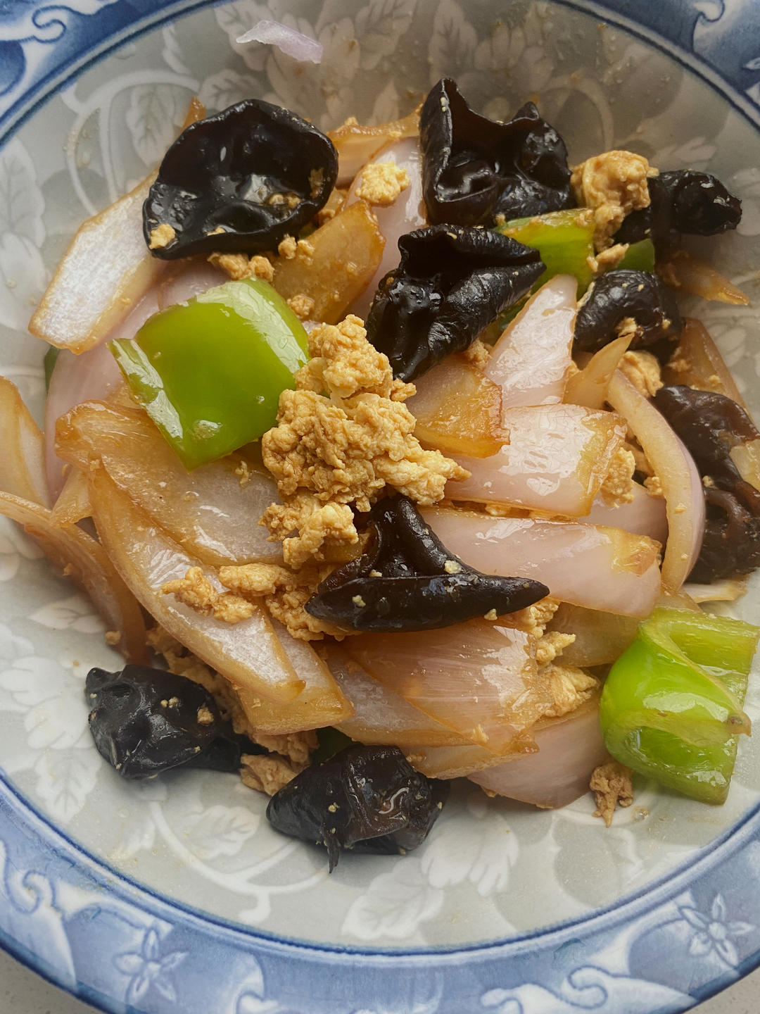 下饭菜：洋葱青椒炒肉片