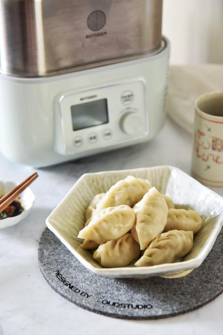 圆白菜猪肉蒸饺