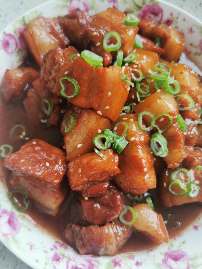私房红烧肉 垂涎三尺软糯无比