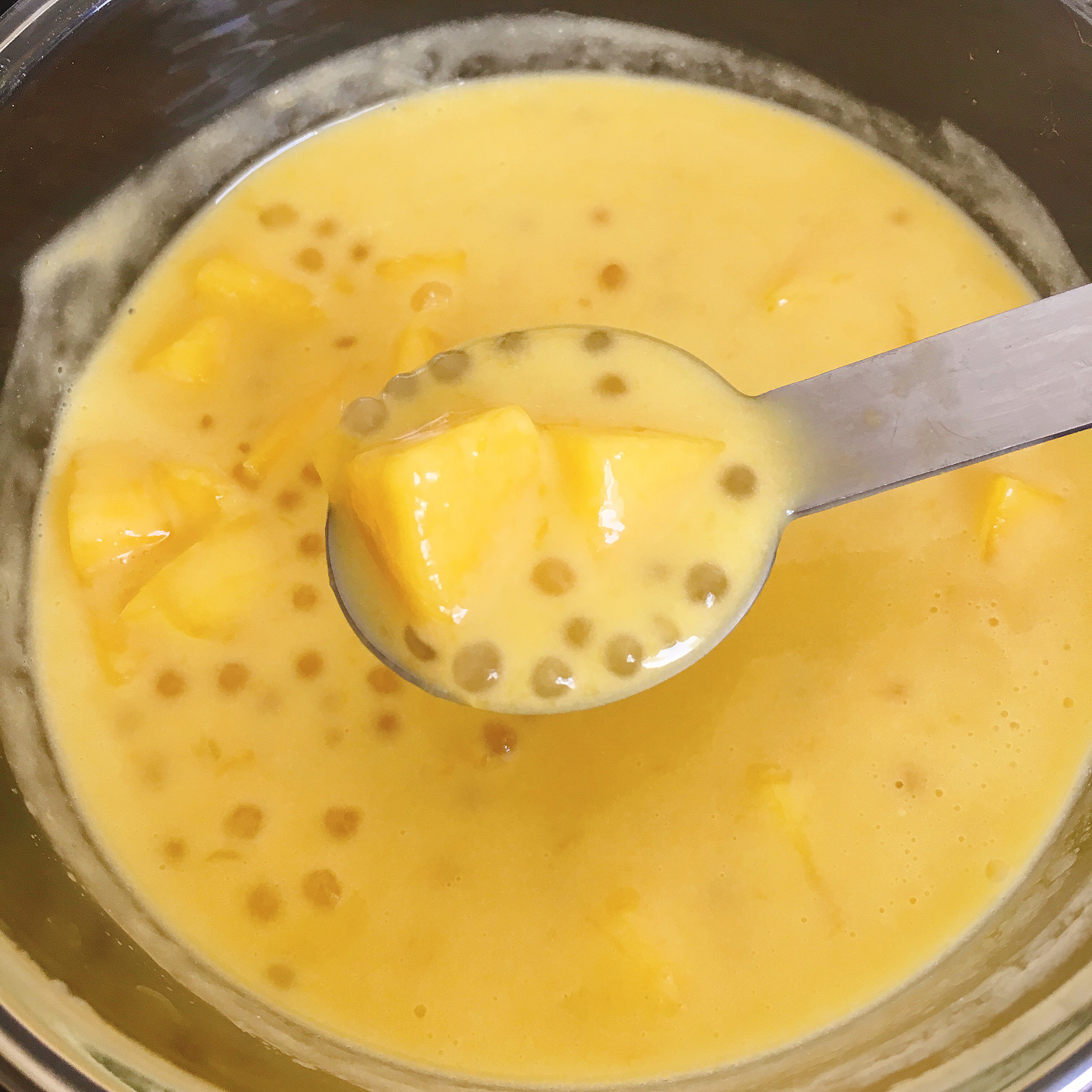 芒果椰汁西米露