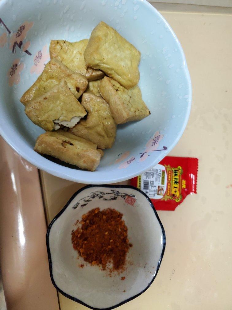 自制烤豆腐!低脂低油巨好吃，超级简单哦～