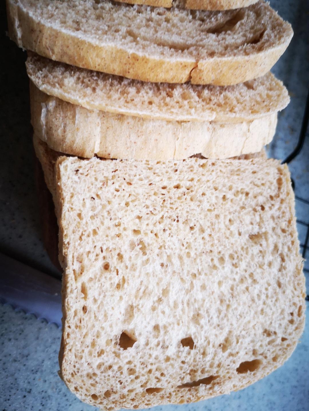 万能全麦吐司配方🍞（含疯狂长个㊙️！黑麦黑糖黑芝麻核桃包为例）