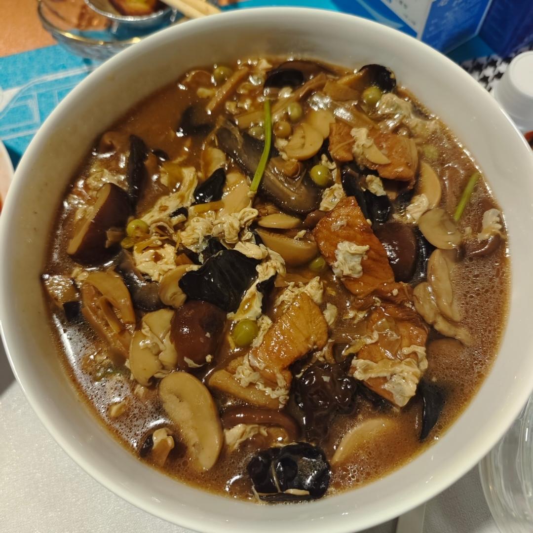老北京三鲜打卤面