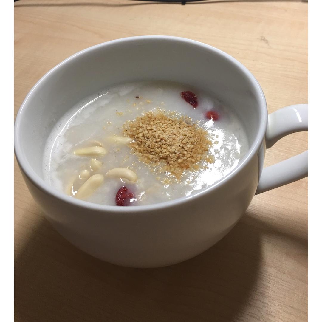 藜麦燕麦牛奶
