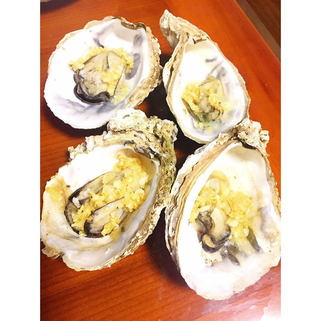 【曼食慢语】蒜蓉烤生蚝