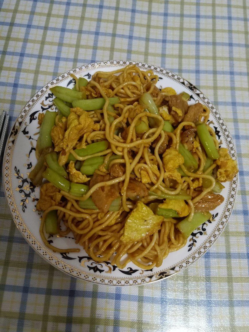 豆角焖面