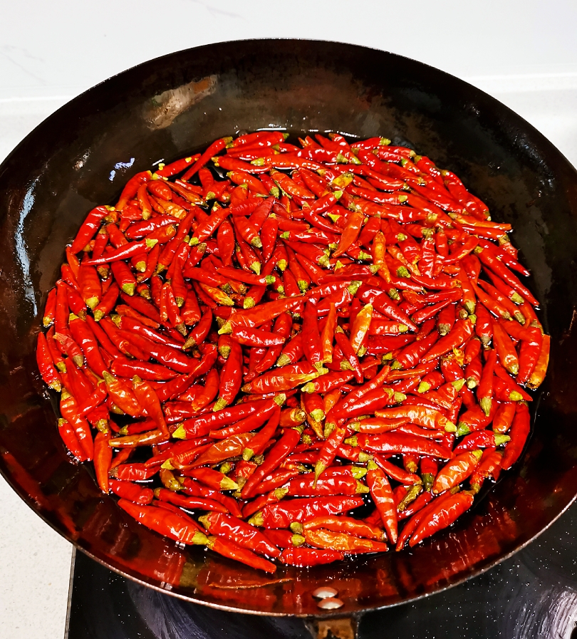 川菜之魂—红油辣椒的做法 步骤4