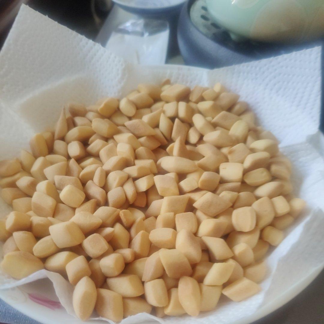 二月二龙抬头必吃之棋子七月七乞巧节必吃之卡花