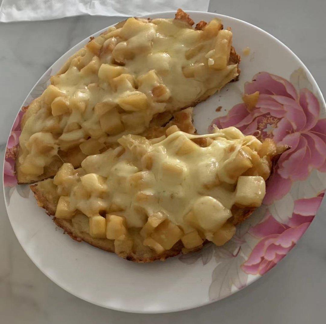 平底锅脆底香肠披萨