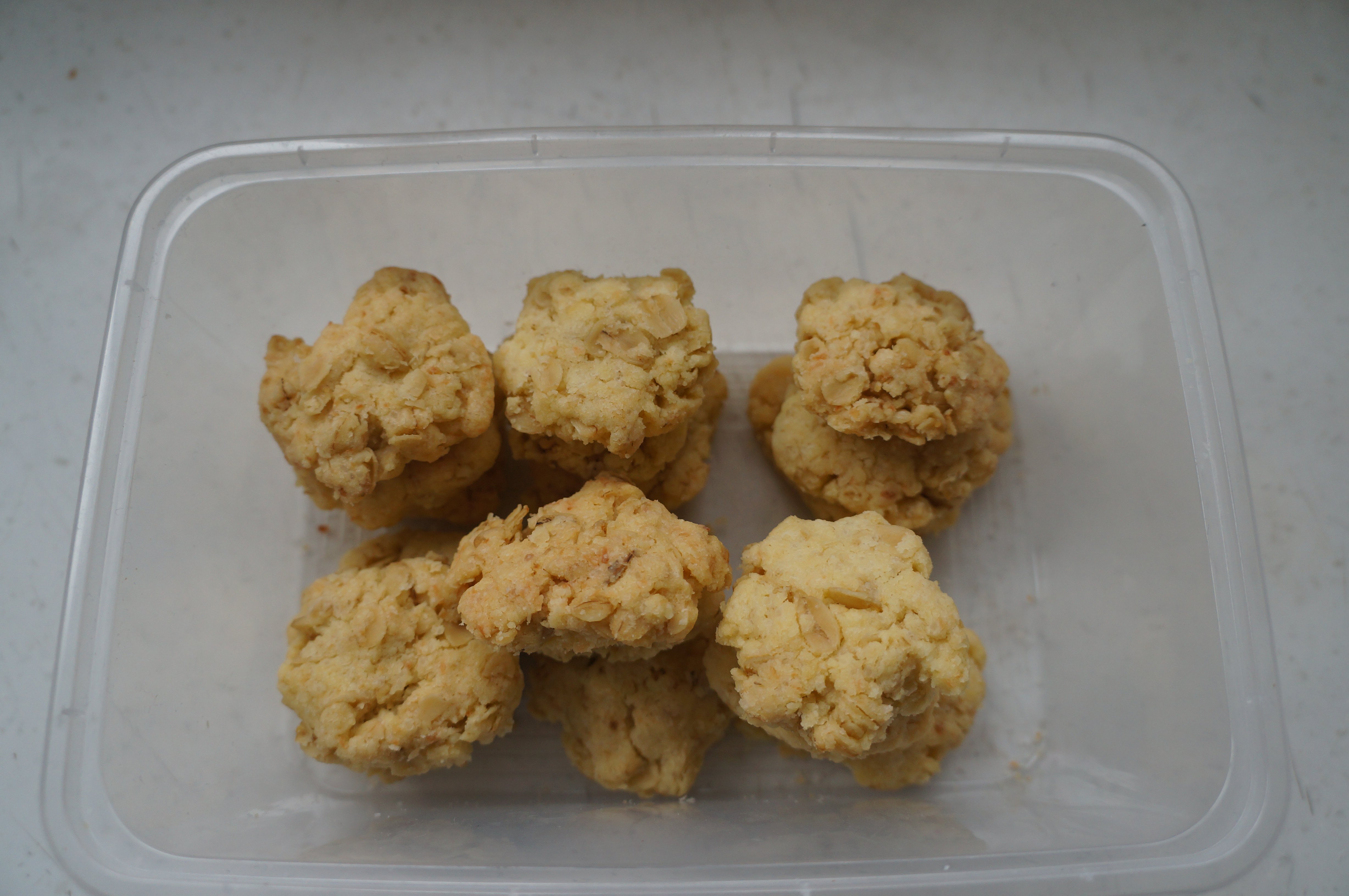 椰蓉燕麦酥饼~Desiccated Coconut Oatmeal Cookies