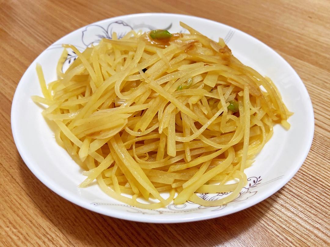 在家也能做出馆子味儿的醋溜/炝炒/酸辣土豆丝（就是那道看似简单，实则步步玄机的土豆丝）