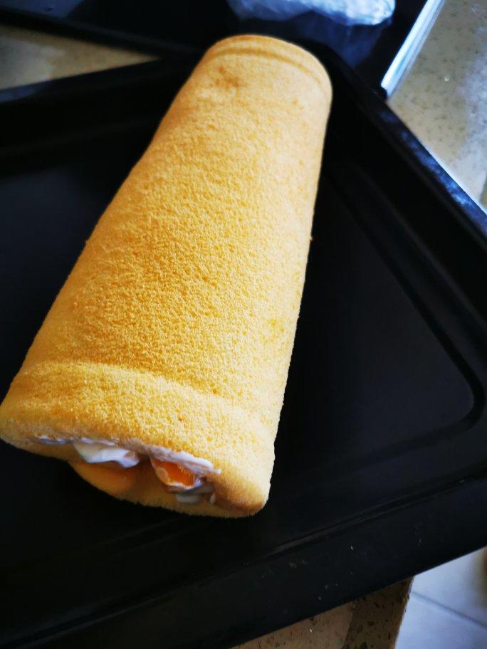 【视频食谱】原味基础蛋糕卷