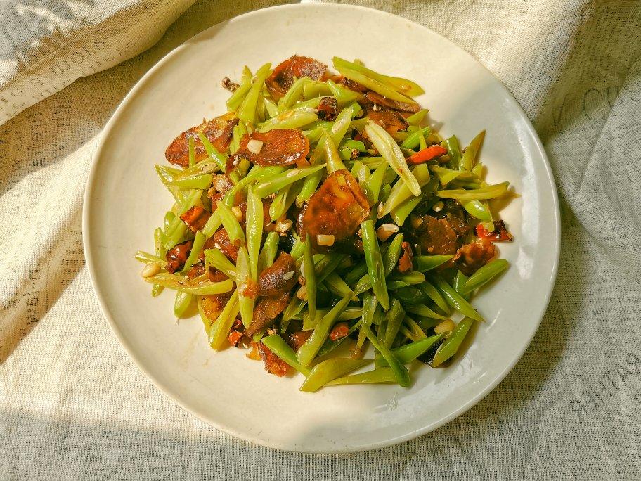㊙️腊味‼️四季豆炒腊肠‼️美味家常