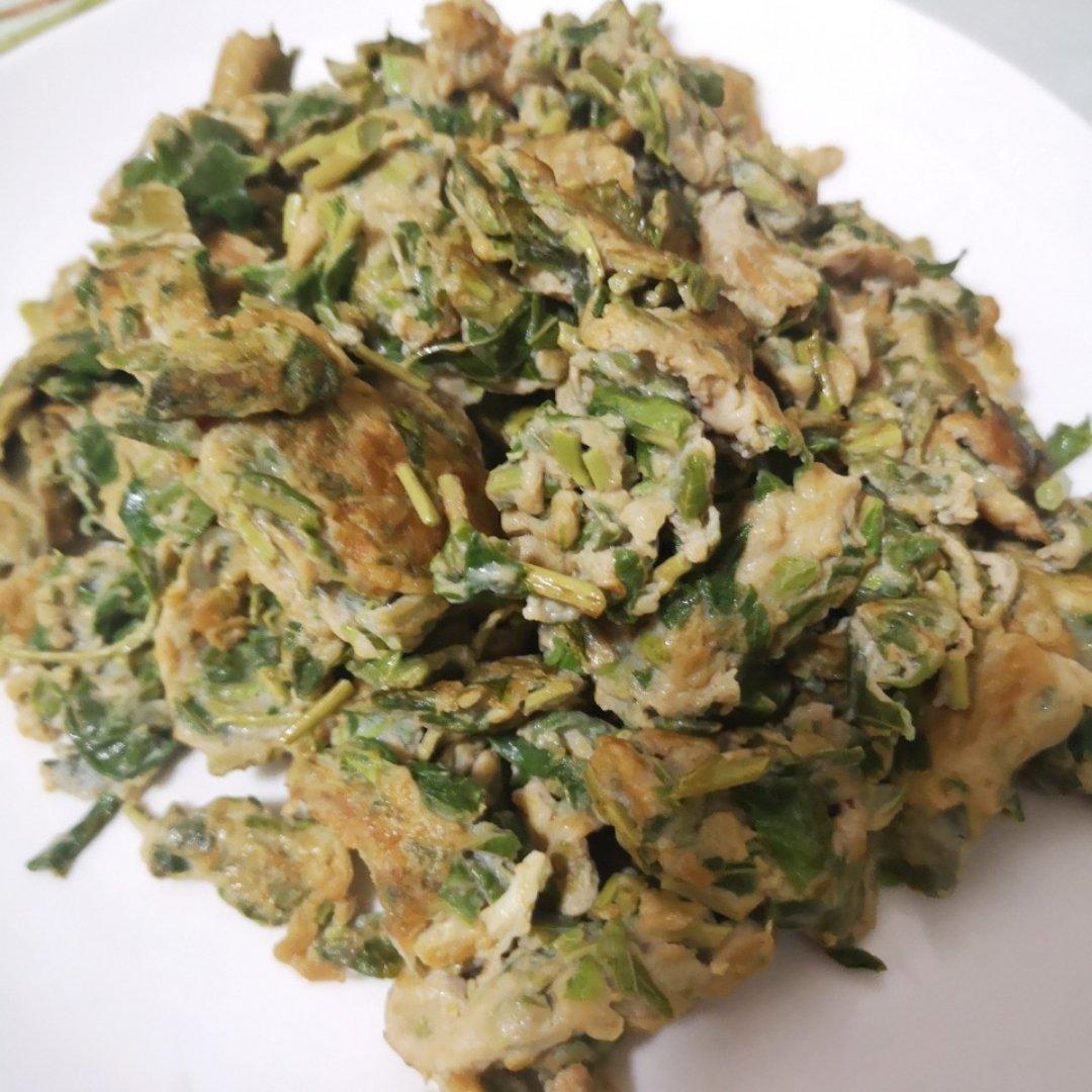 香椿芽炒鸡蛋