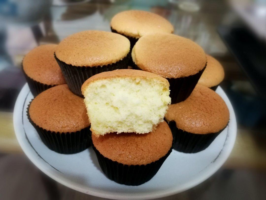 柠香纸杯蛋糕（简易版）