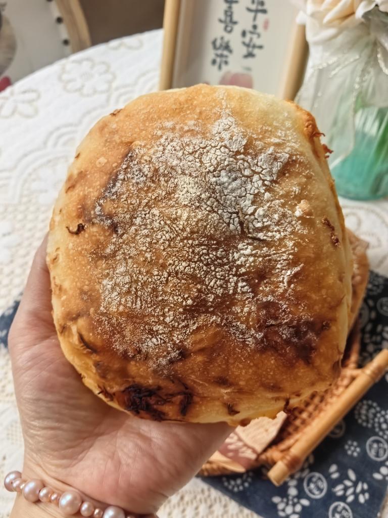 吃过就忘不了的/咸蛋黄肉松恰巴塔