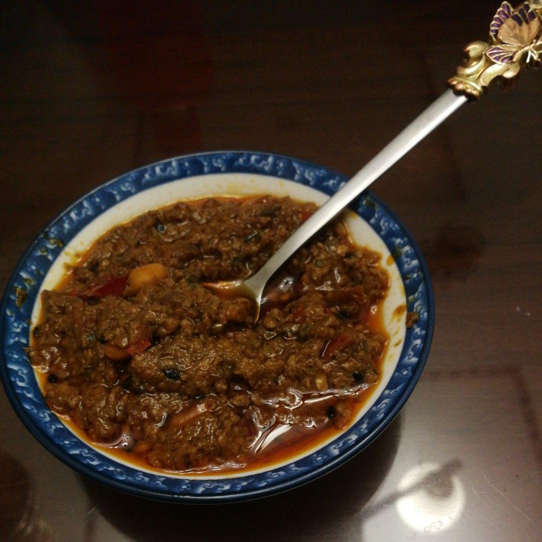 独家秘制香菇牛肉酱