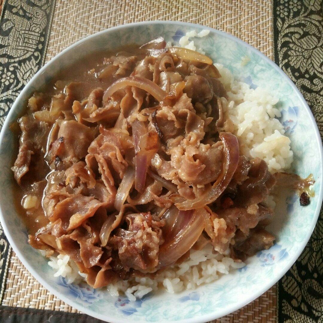 肥牛饭