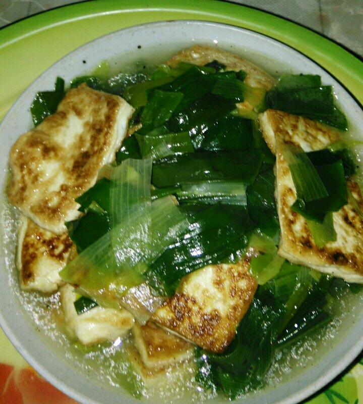 毛毛细雨_6jes做的冬至菜:胡葱笃豆腐