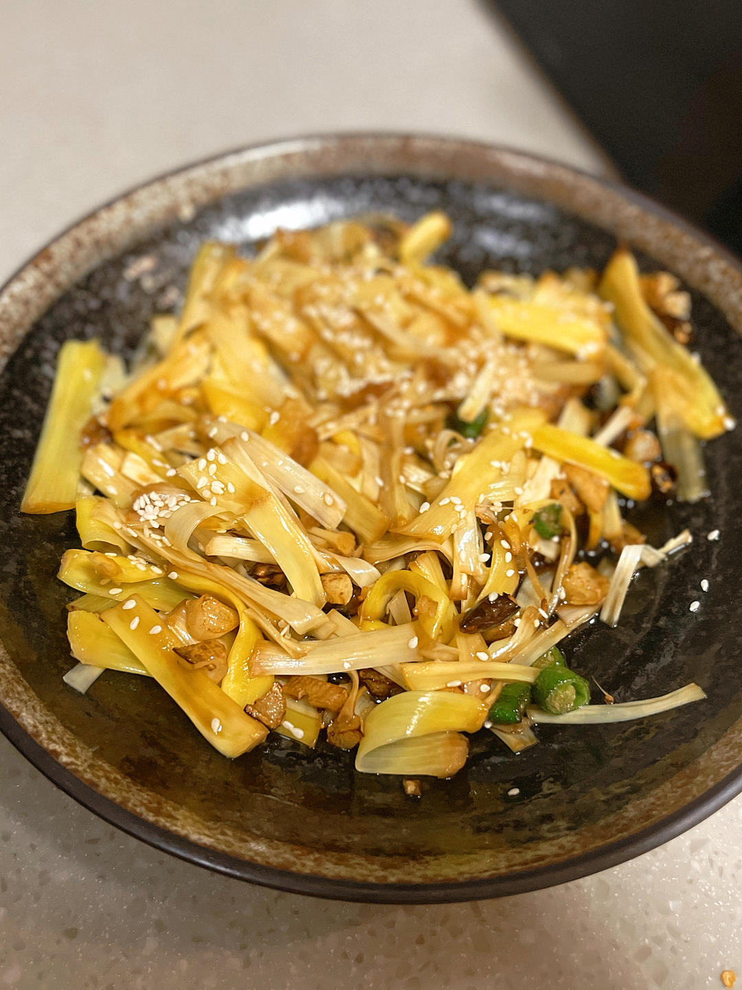 凉拌菠萝蜜丝