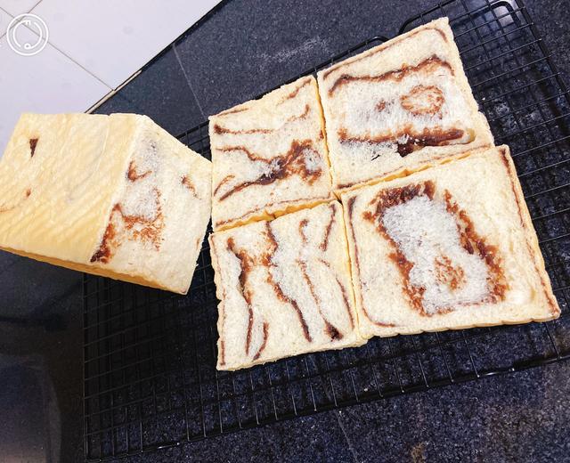 豆沙吐司的做法