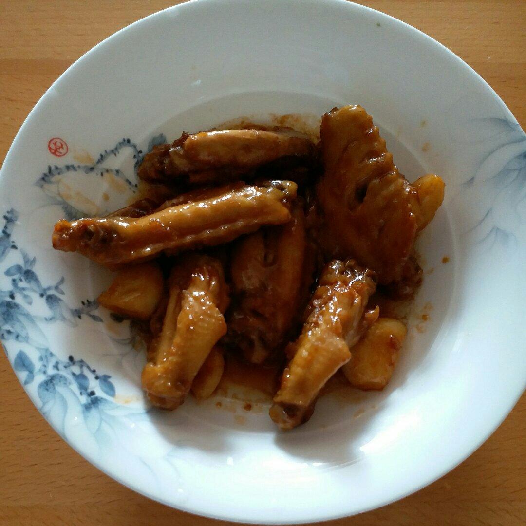 蒜香蚝油鸡翅中