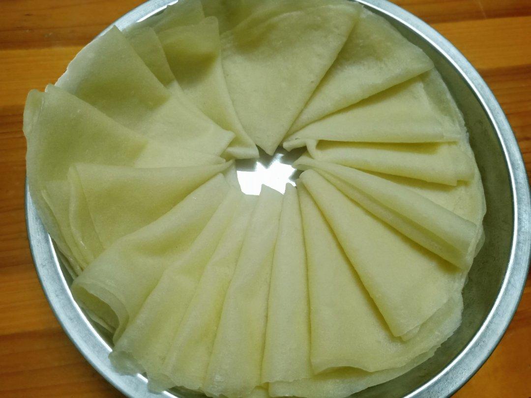 春饼   轻松一次做出十几张的春饼皮
