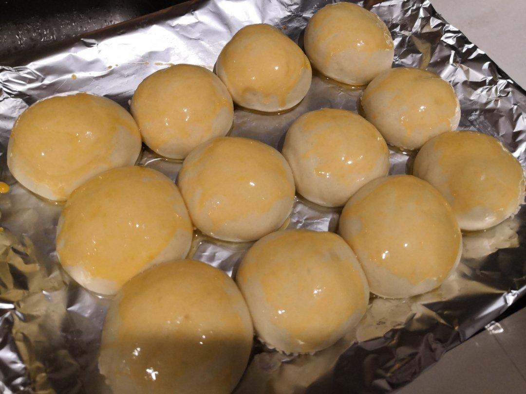 蜂蜜脆底小面包（蜂蜜奶香小餐包）