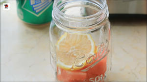夏日冷饮——西瓜柠檬水的做法 步骤3