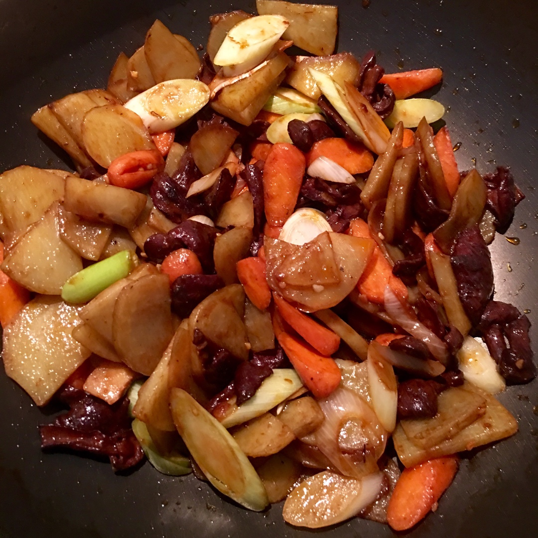 干锅土豆片