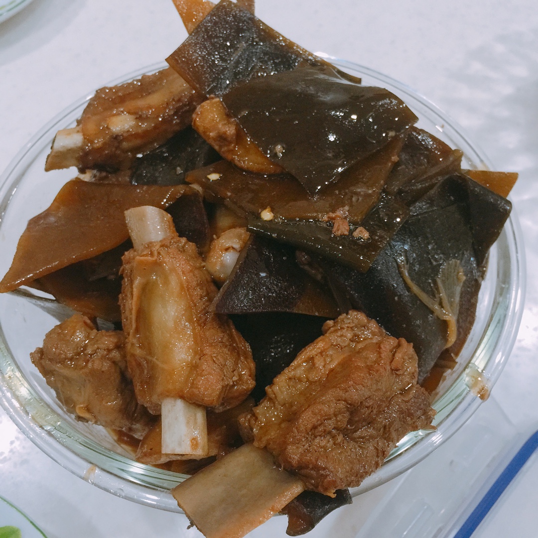 海带红烧排骨