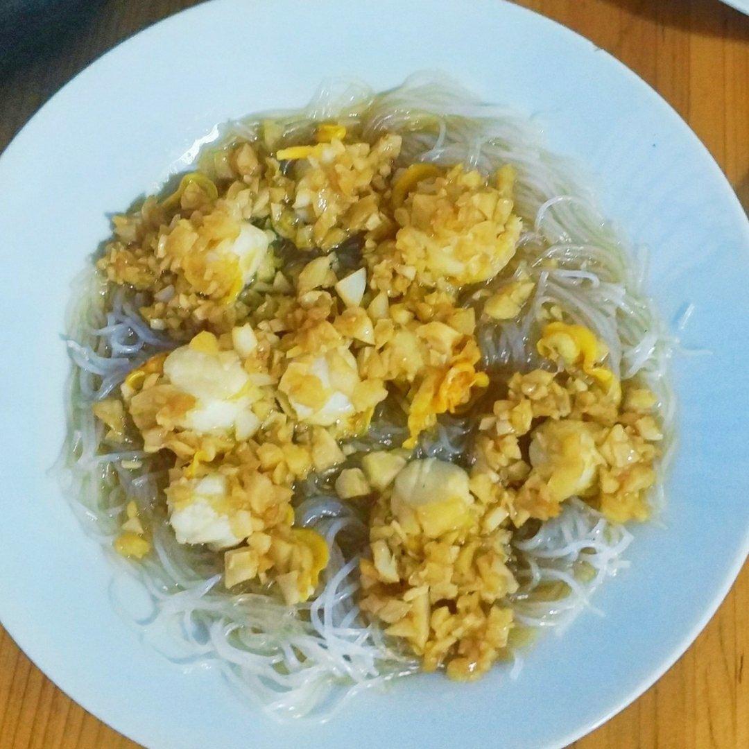 蒜蓉粉丝蒸扇贝