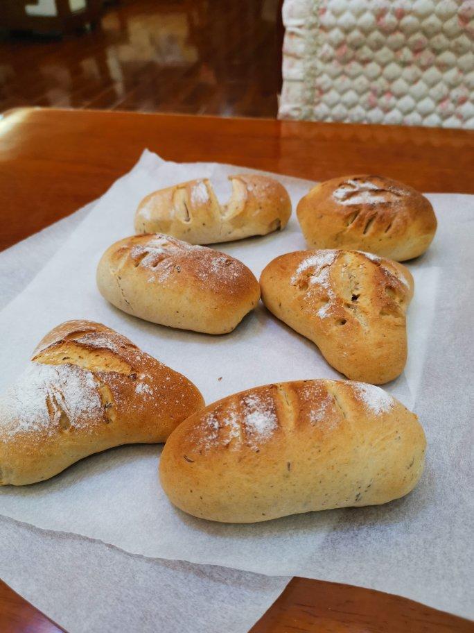 全麦牛奶蜜豆软欧