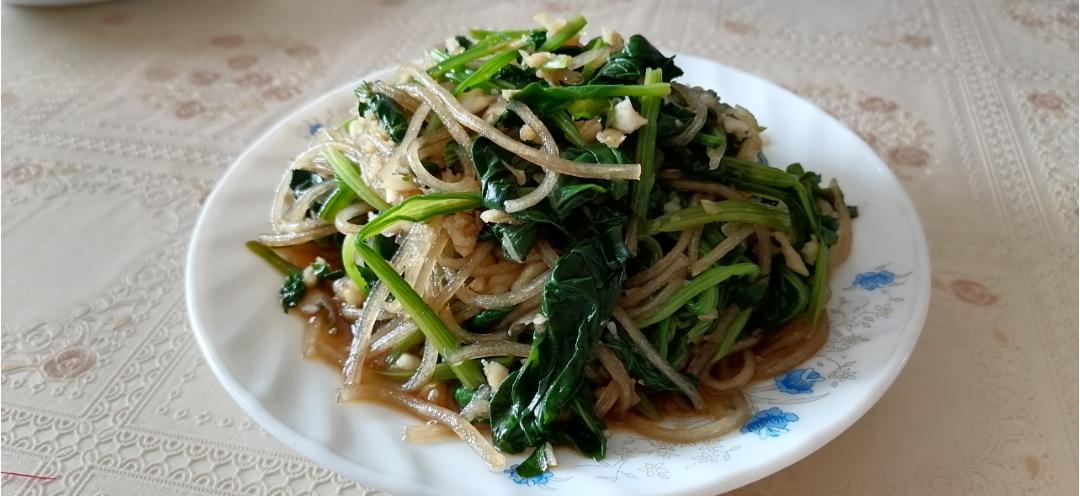 菠菜拌粉条