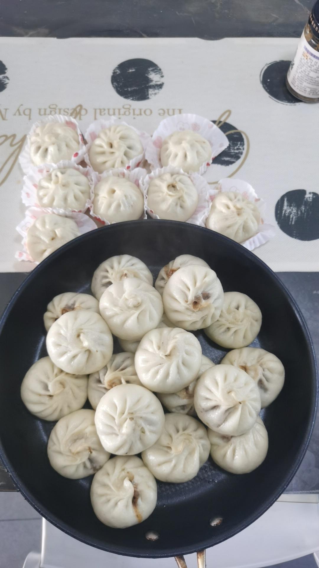小笼包（秒杀市面上小笼包店的做法）