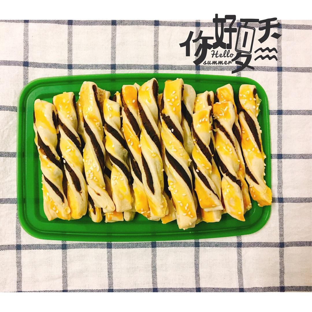 豆沙扭扭酥