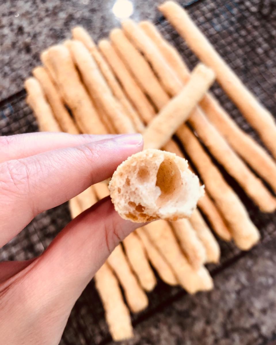 消耗天然酵种-意大利橄榄油脆面包棒Grissini