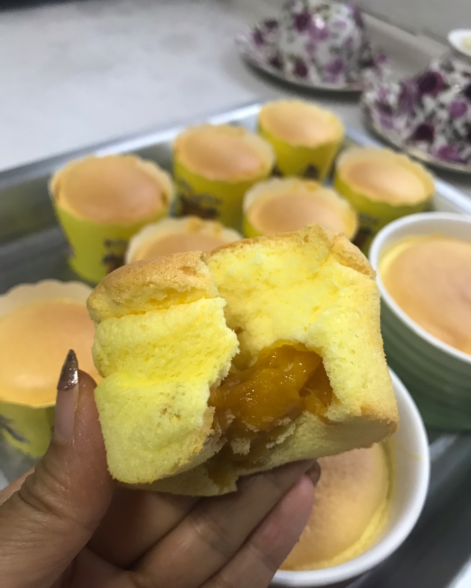 芒果流心杯蛋糕
